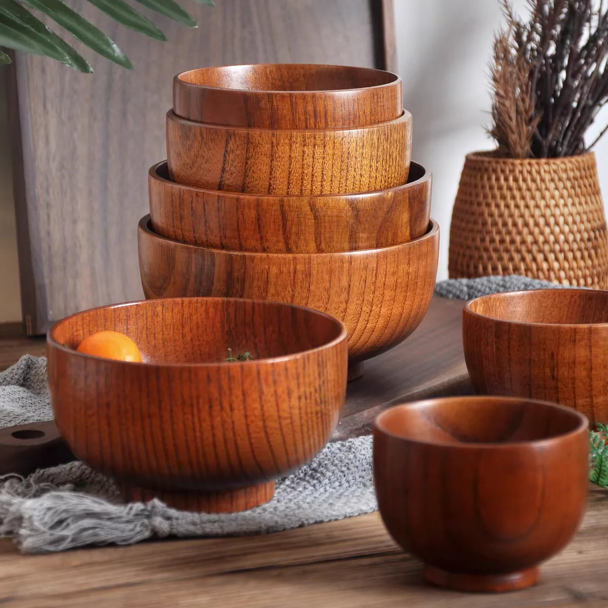 Elegant Jujube Wood Bowls